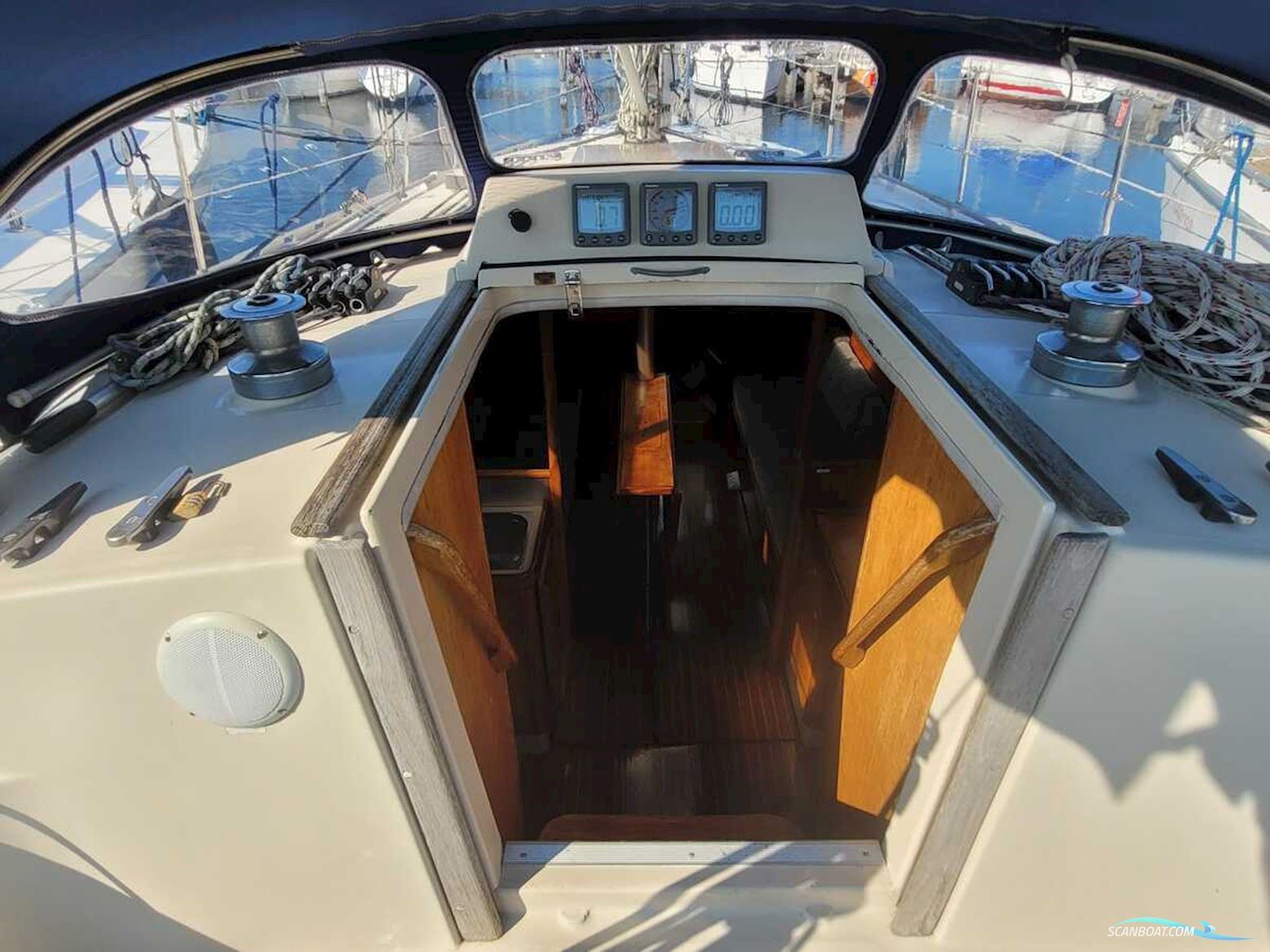Beneteau First 35