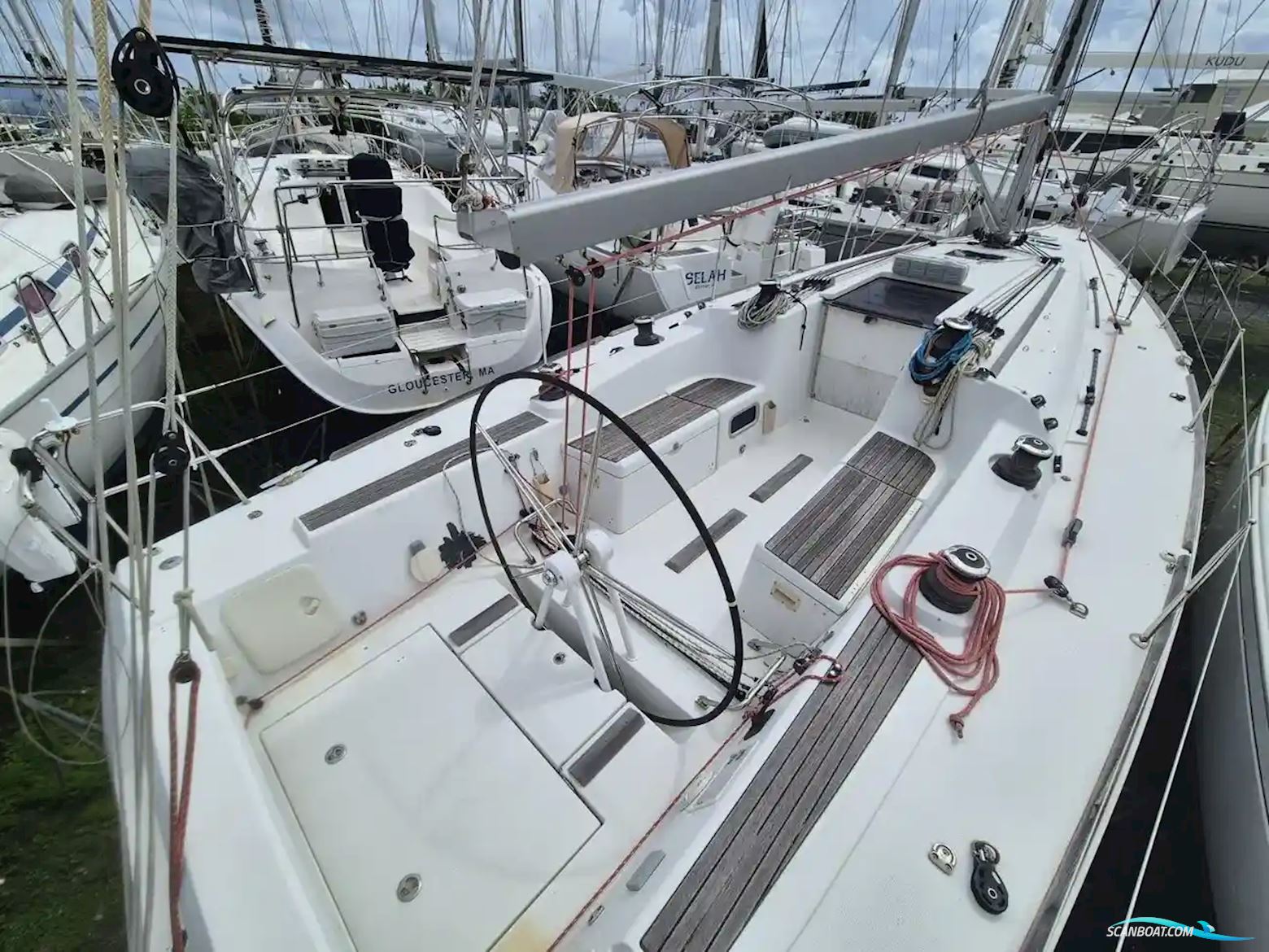 Beneteau First 40