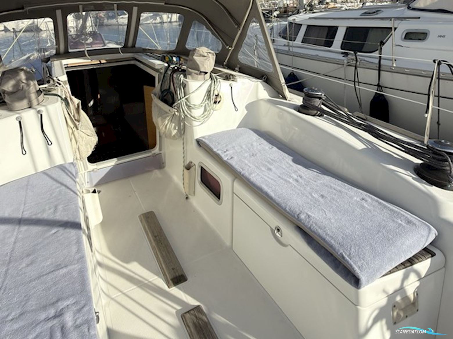 Beneteau First 40