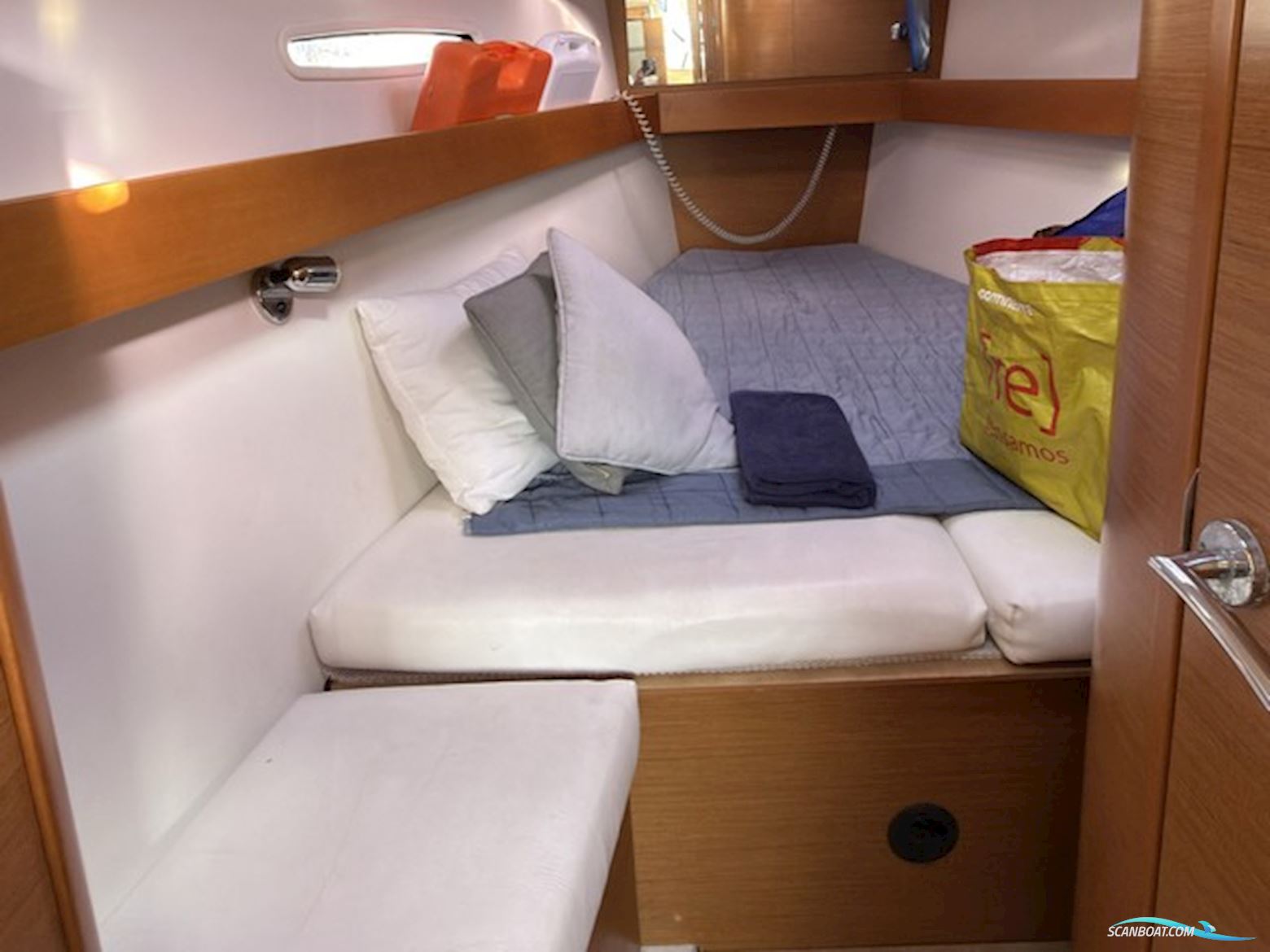 Beneteau First 40