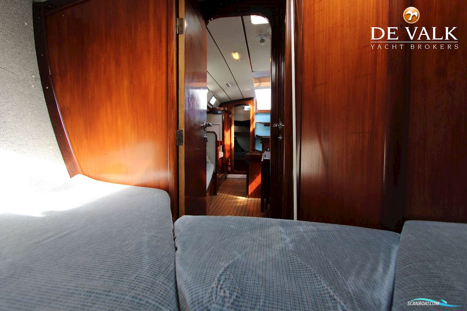 Beneteau First 405