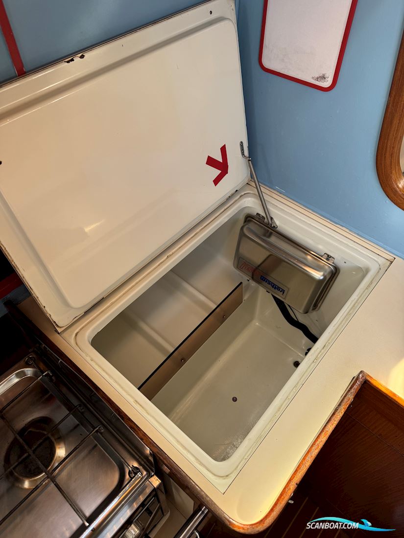 Beneteau First 405