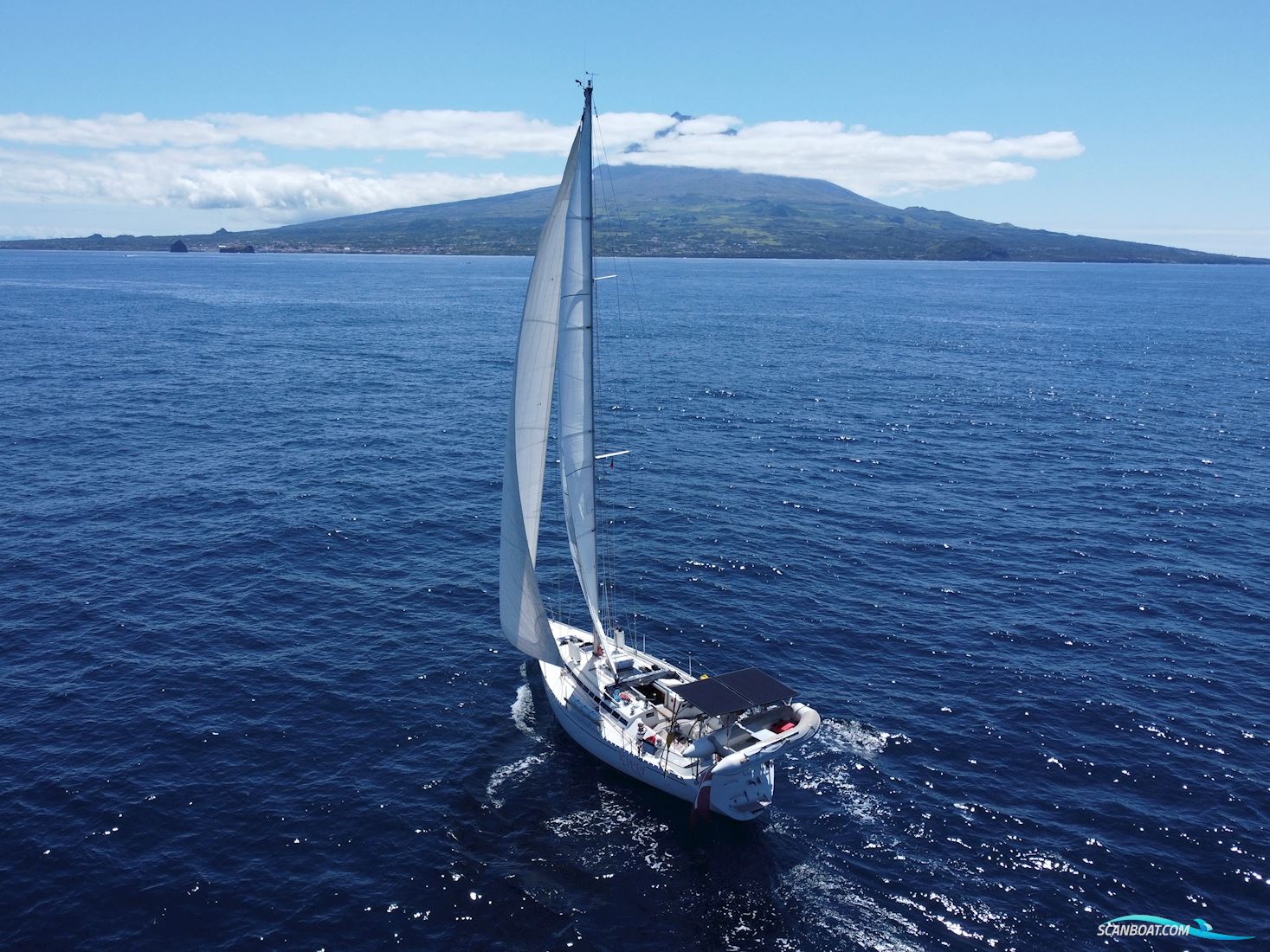 Beneteau First 405