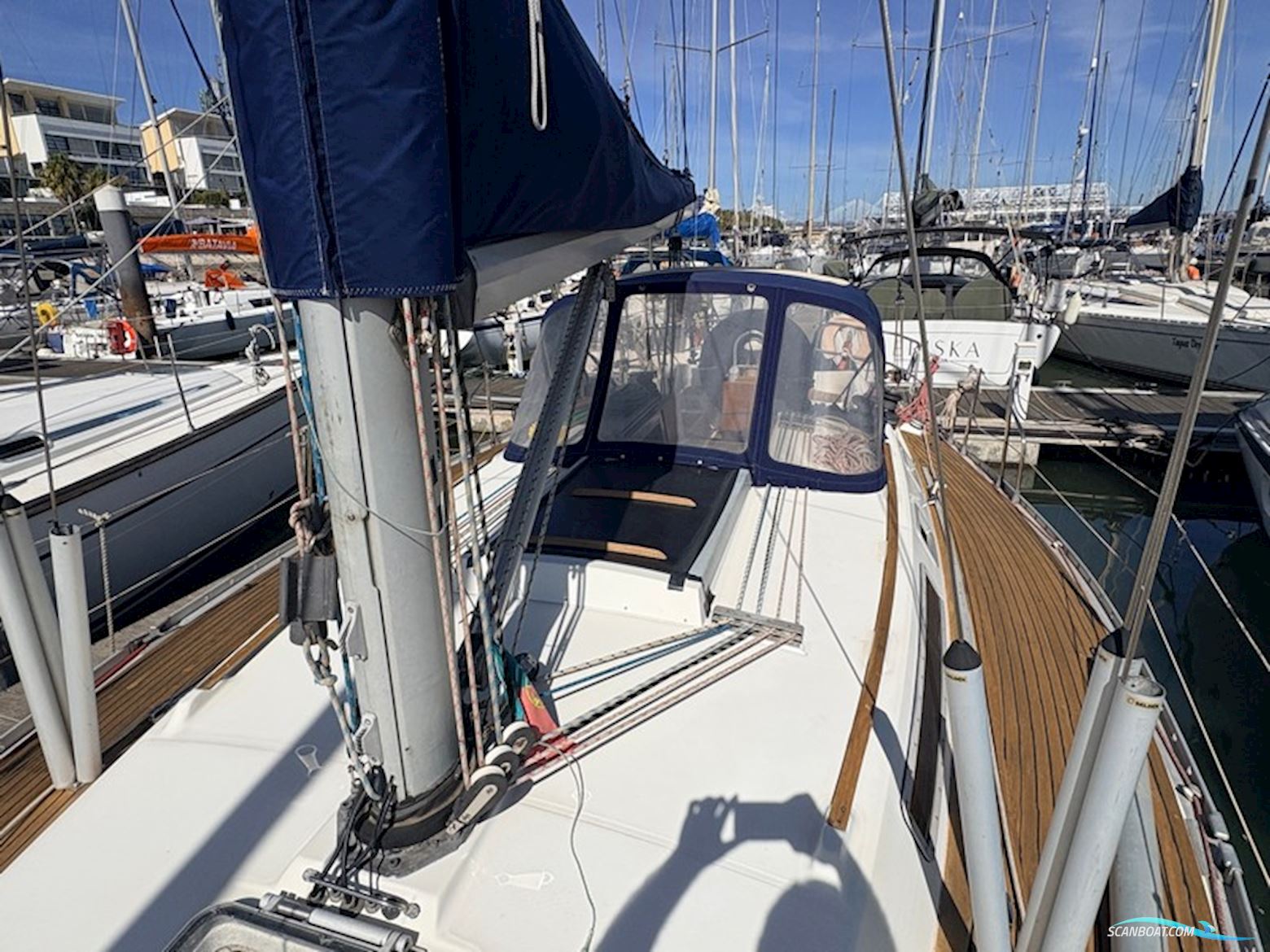Beneteau First 405