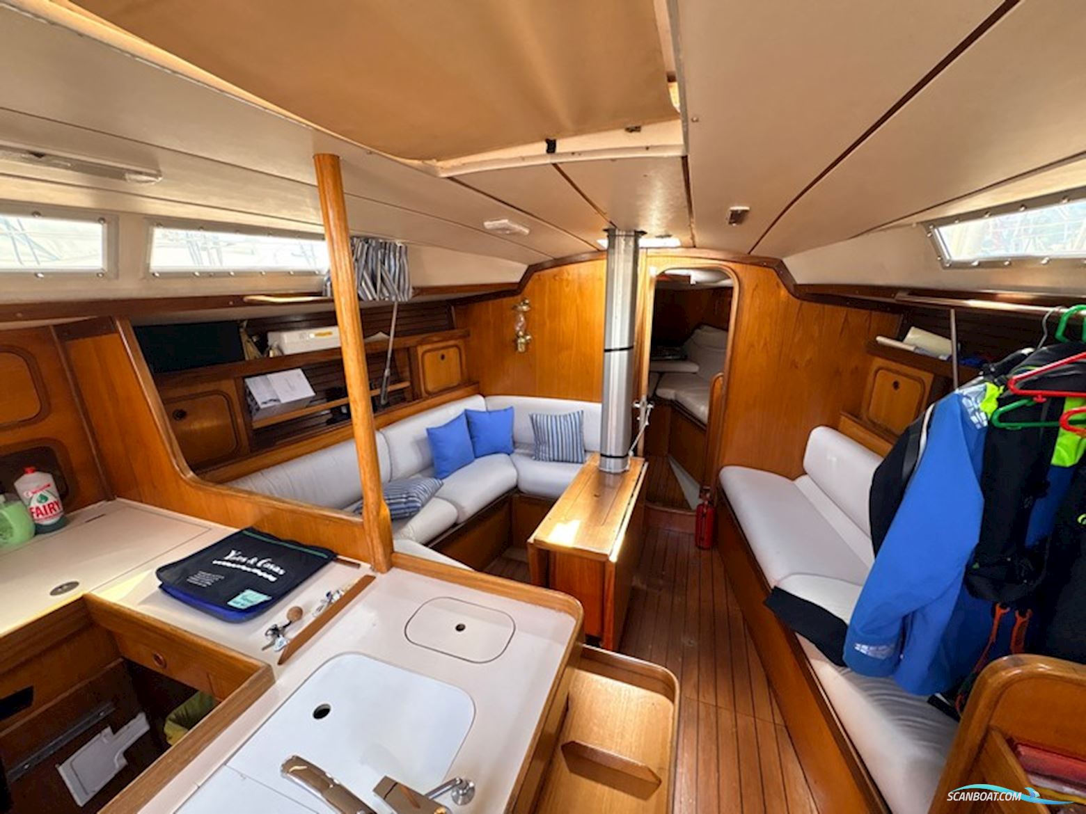 Beneteau First 405