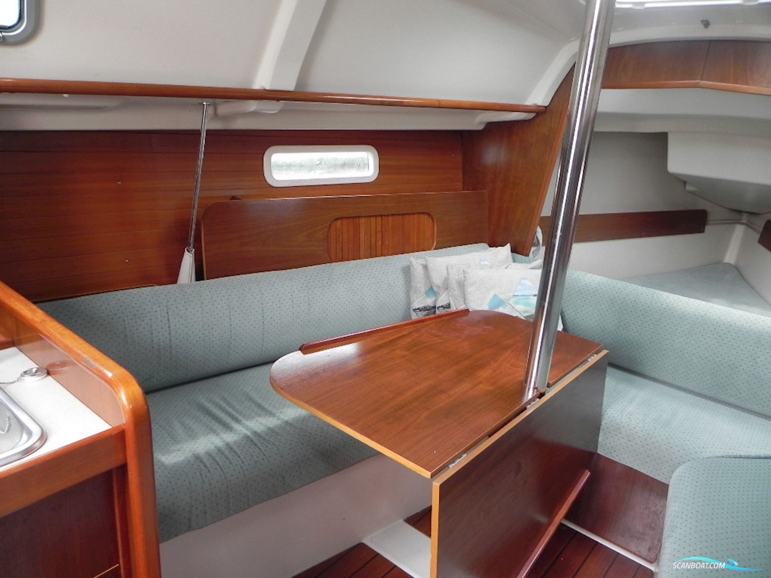 Beneteau Oceanis 281