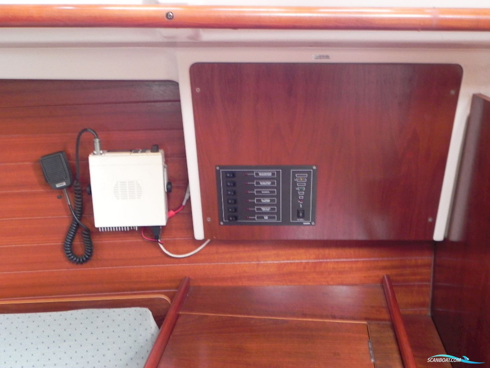 Beneteau Oceanis 281