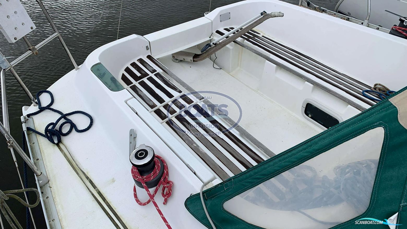 Beneteau OCEANIS 300