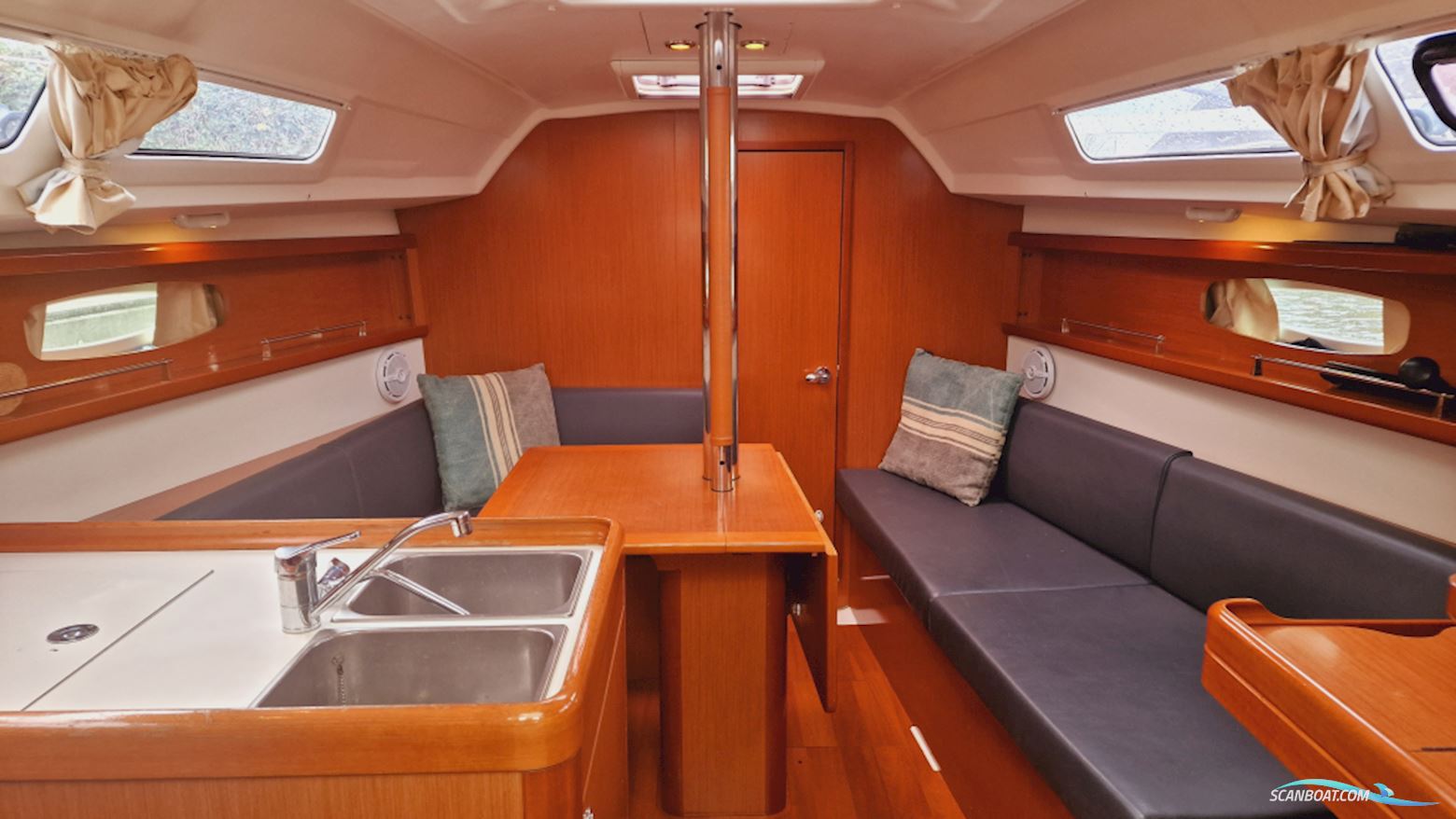 Beneteau Oceanis 31 (ondiepe kiel)