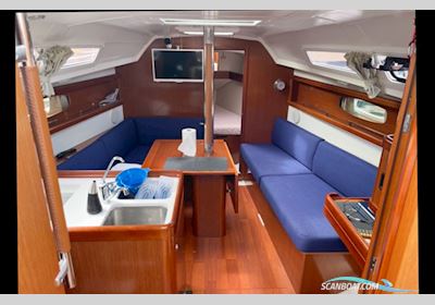Beneteau Oceanis 31 Sejlbåd 2011, med Yanmar 3YM20 motor, Sverige