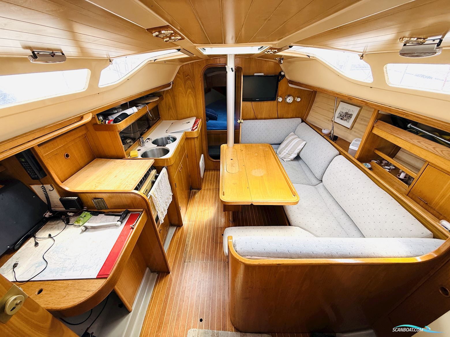 Beneteau Oceanis 320