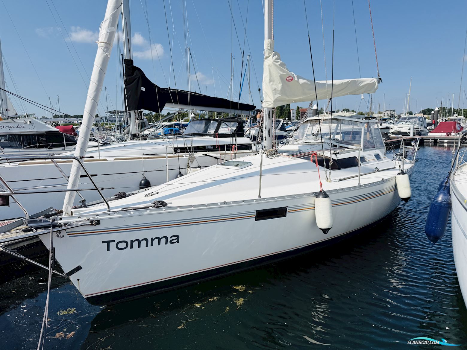 Beneteau Oceanis 320