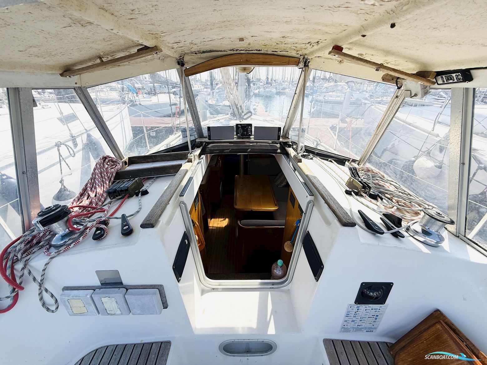 Beneteau Oceanis 320