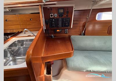 Beneteau Oceanis 321 Sejlbåd 1995, med Volvo Penta motor, Holland