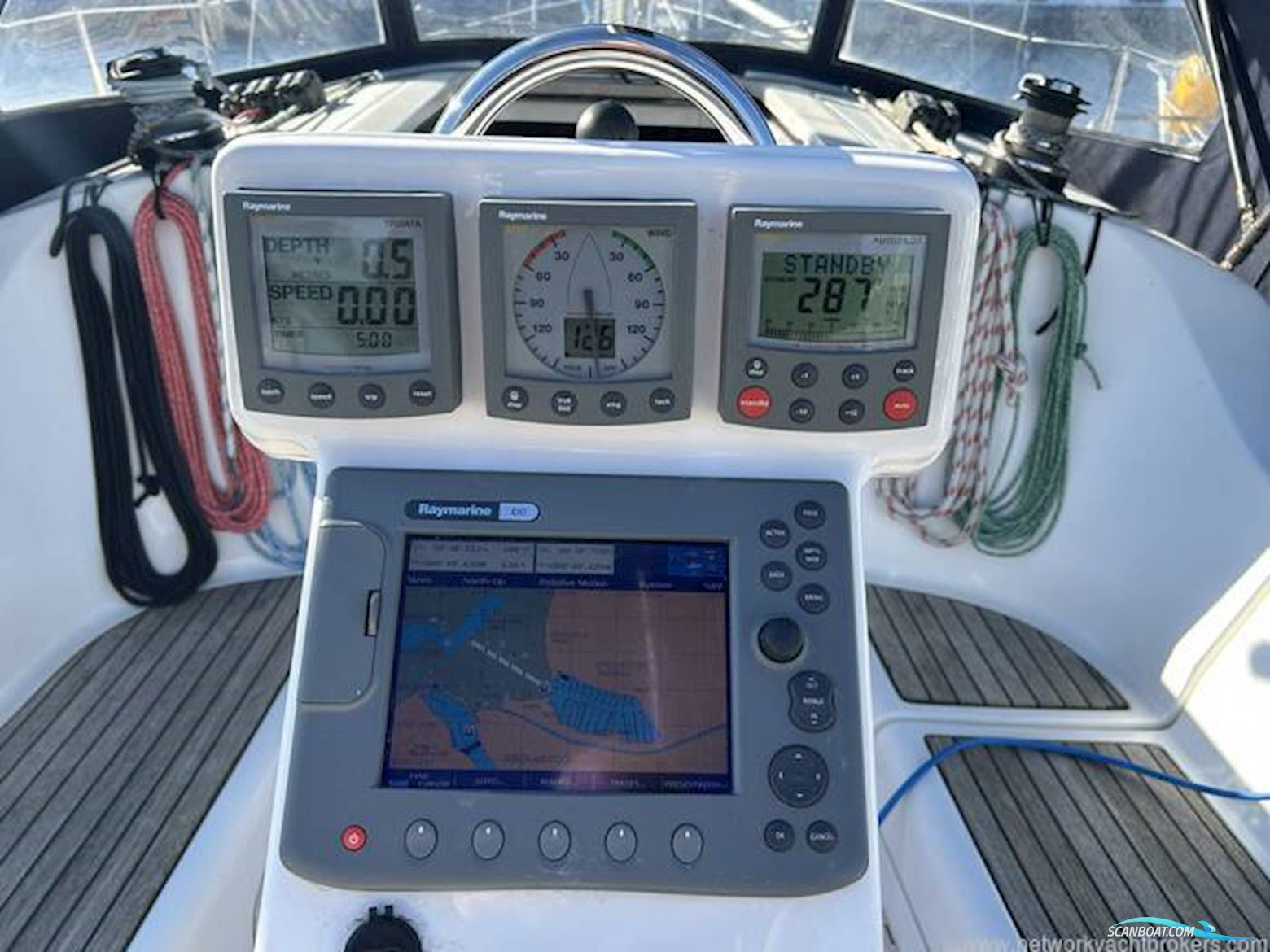 Beneteau Oceanis 323 Clipper