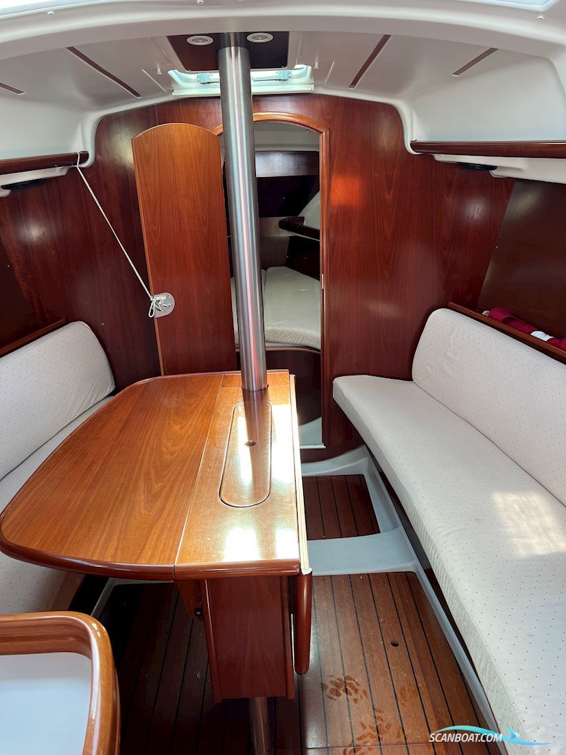 Beneteau Oceanis 323 Clipper