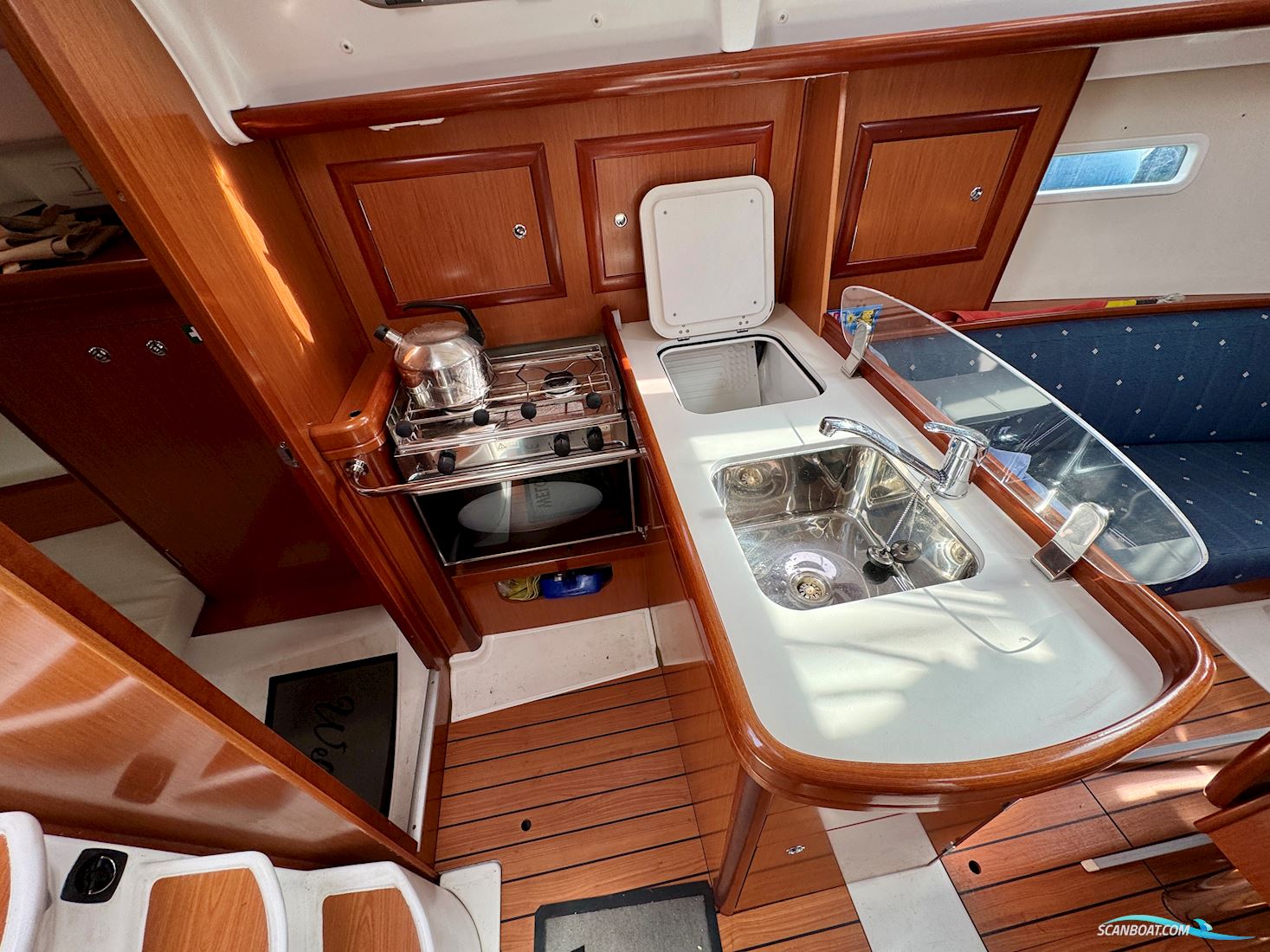 Beneteau Oceanis 323 Clipper