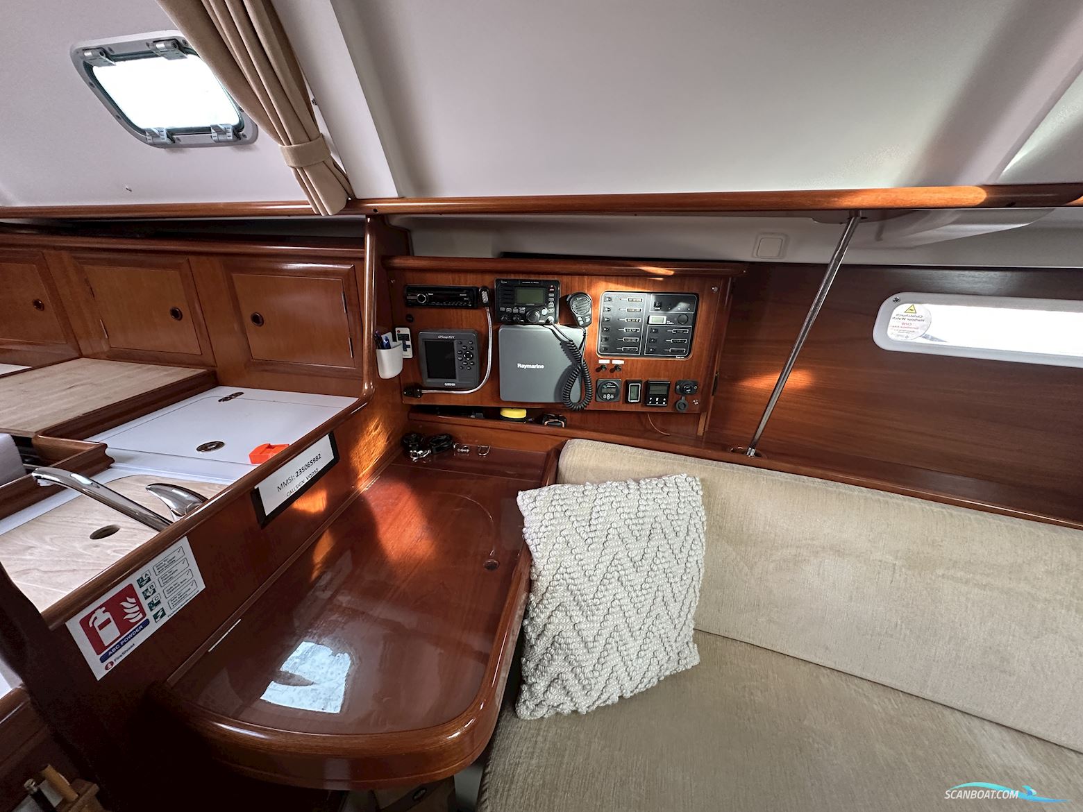 Beneteau Oceanis 331 Clipper