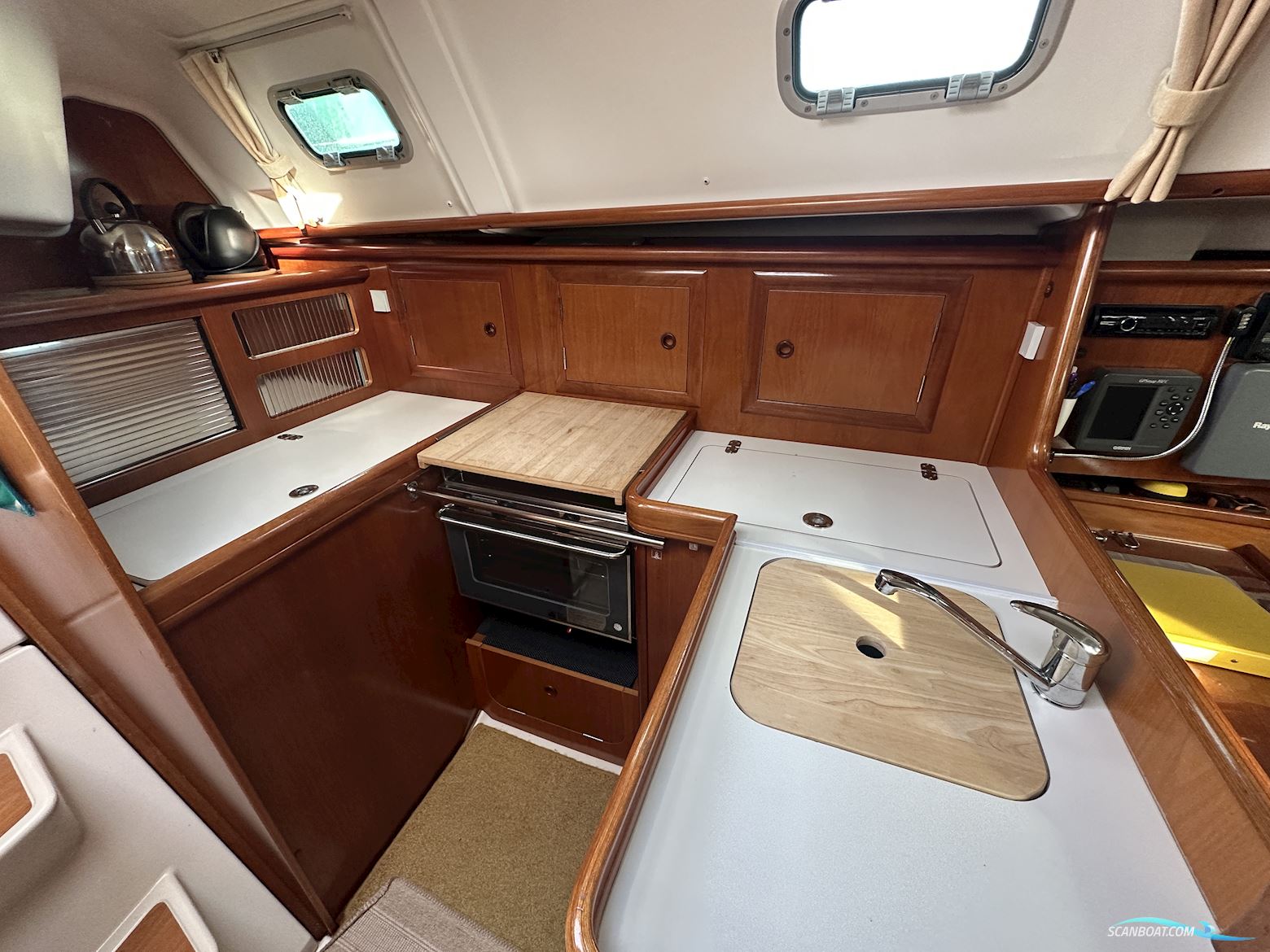 Beneteau Oceanis 331 Clipper