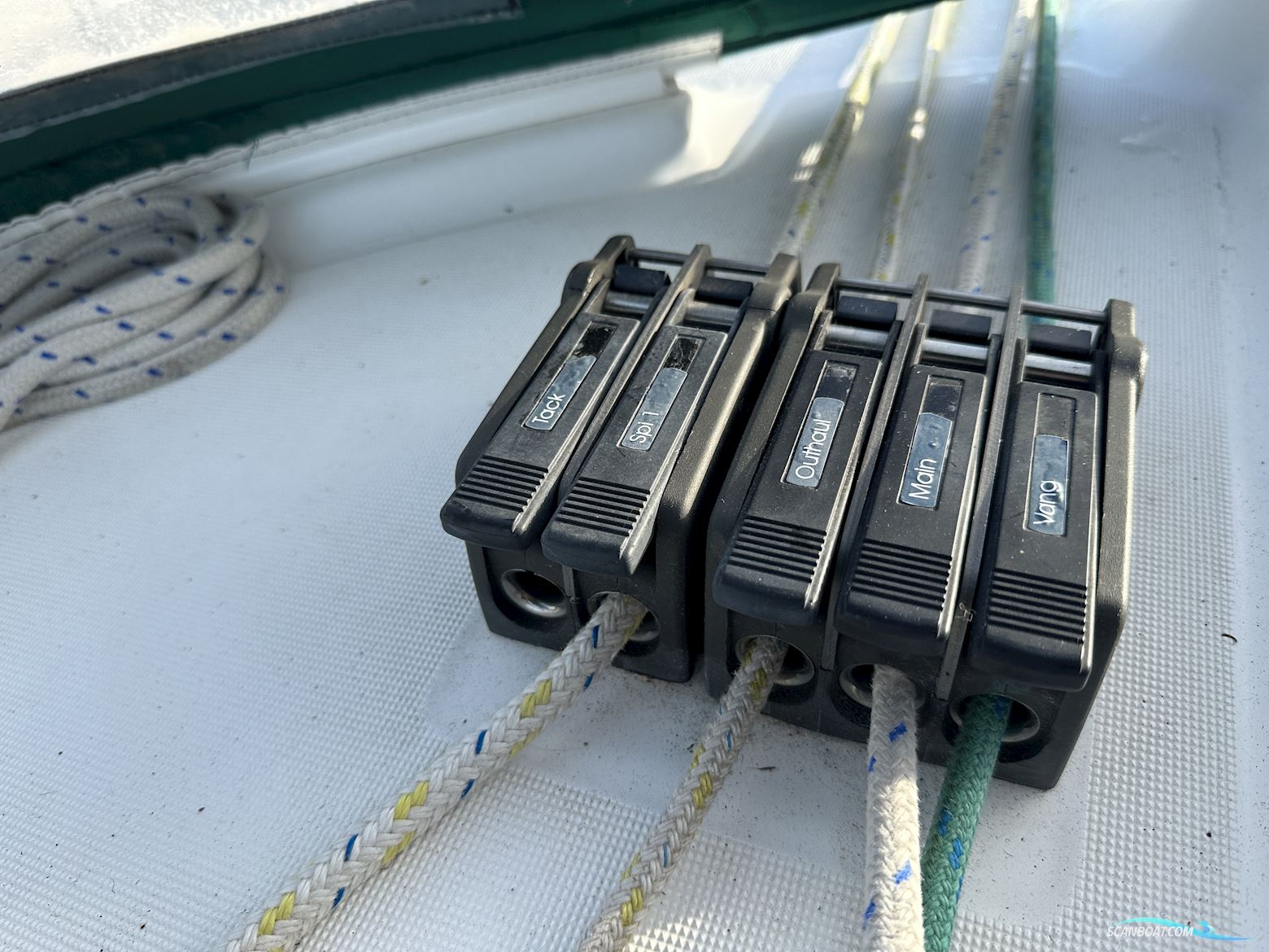 Beneteau Oceanis 331 Clipper