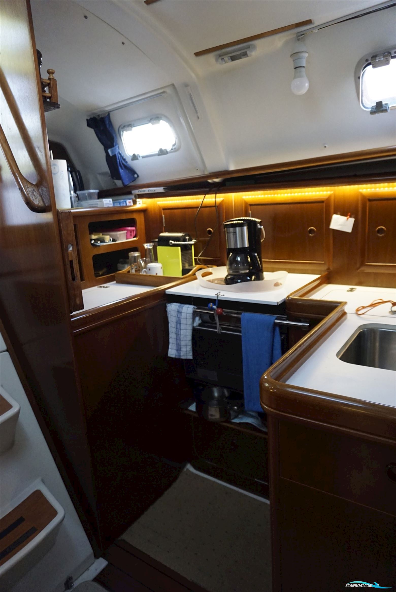 Beneteau OCEANIS 331