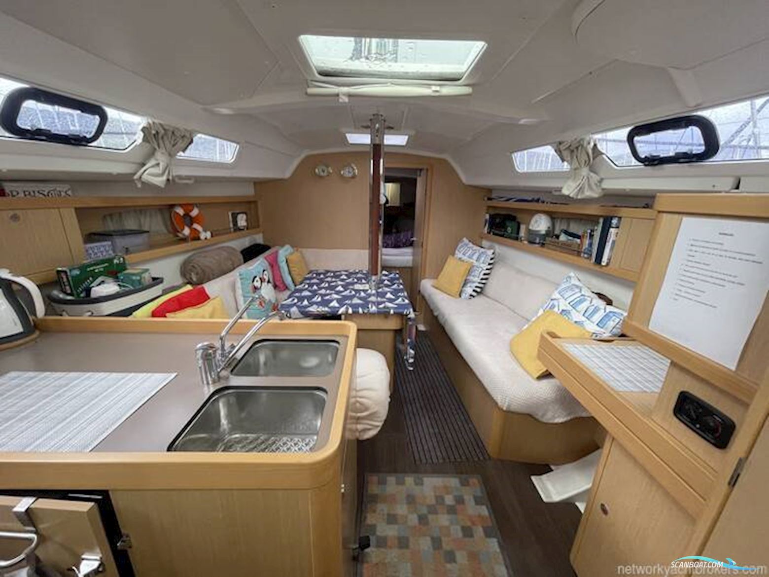 Beneteau Oceanis 34