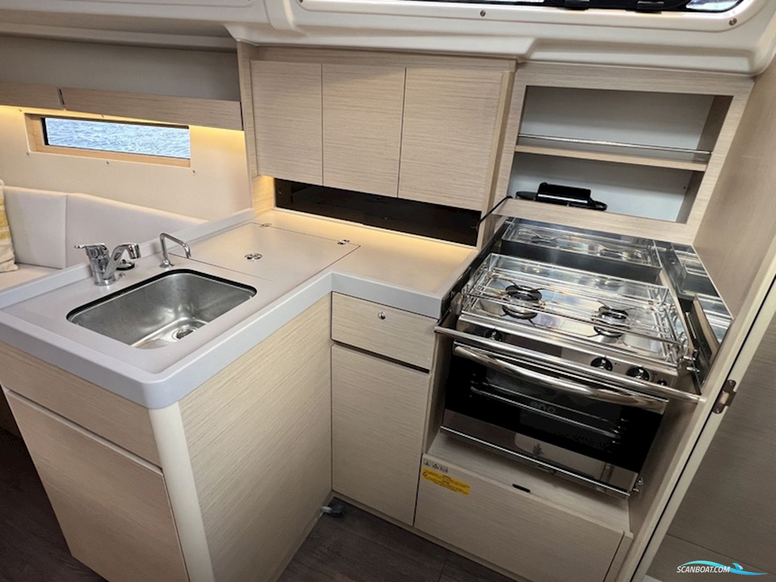 Beneteau Oceanis 34.1 F.L.