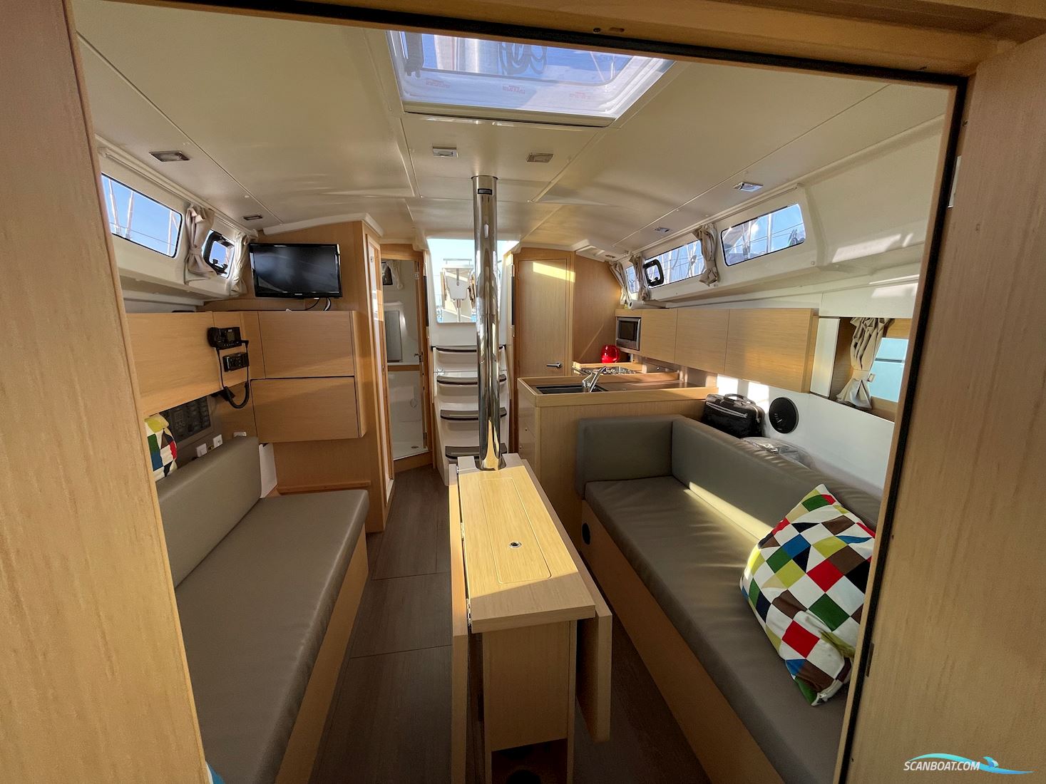 Beneteau Oceanis 35.1