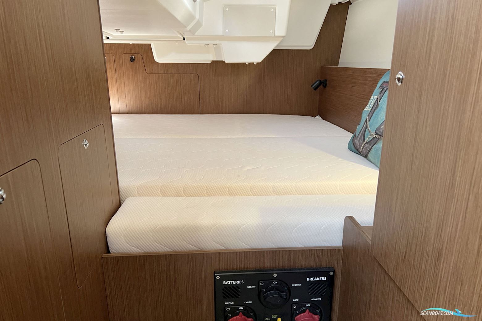 Beneteau Oceanis 35.1