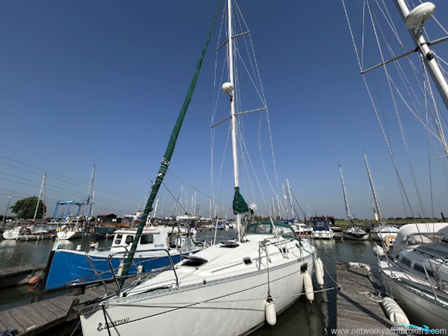 Beneteau Oceanis 351