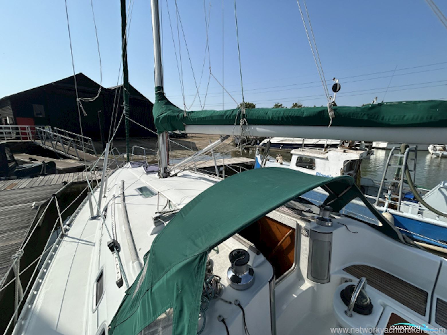 Beneteau Oceanis 351