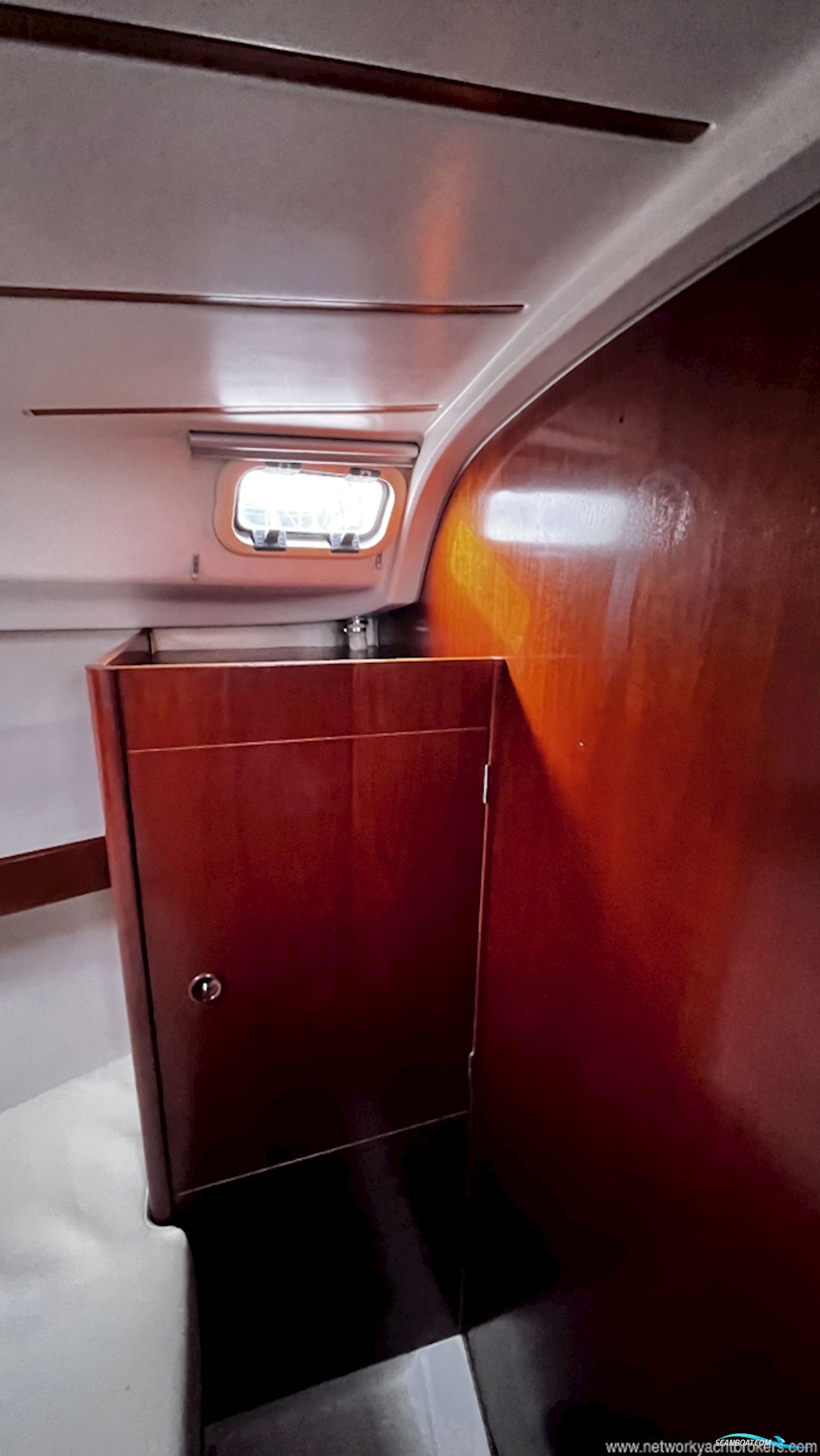 Beneteau Oceanis 351