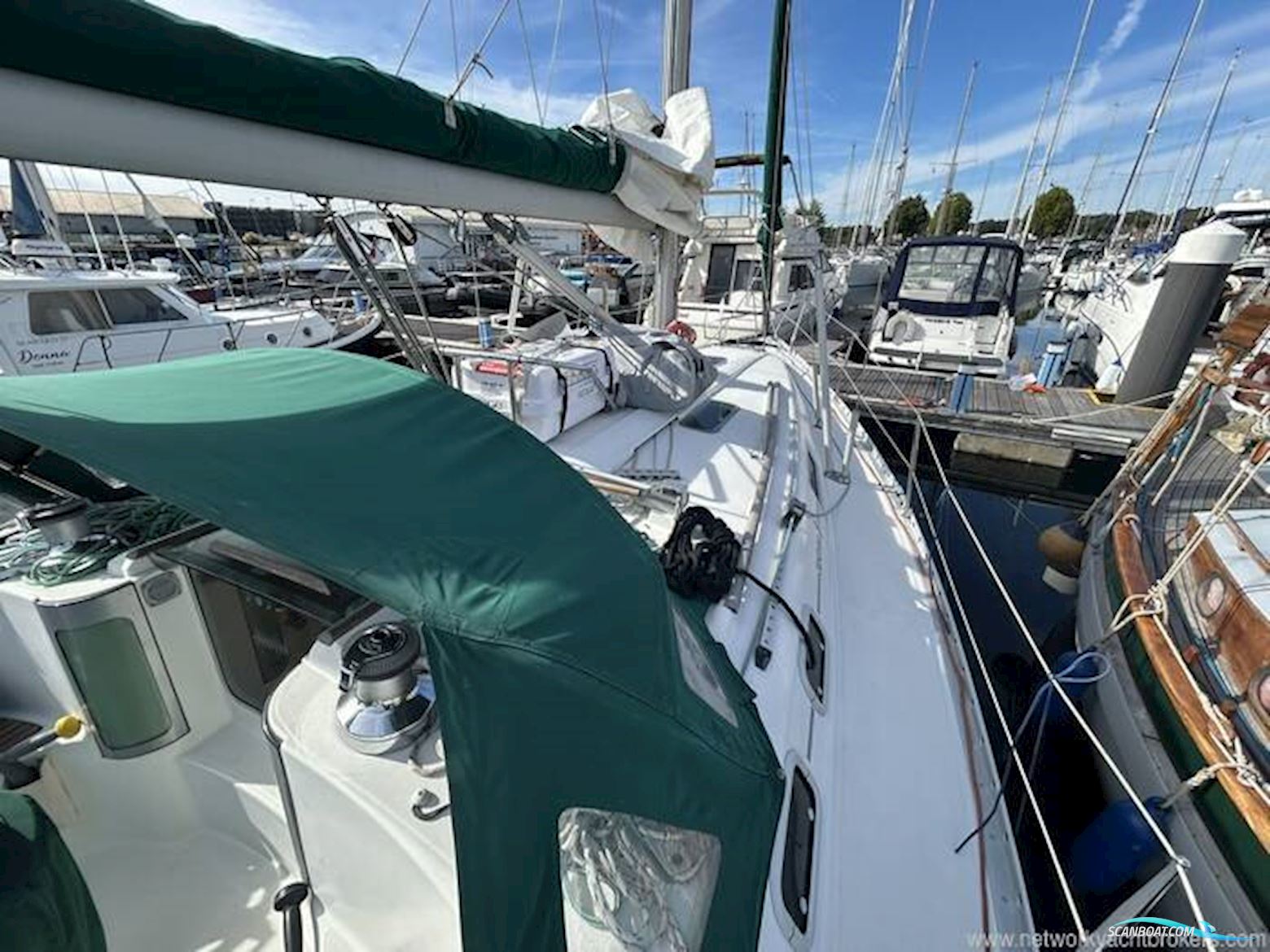 Beneteau Oceanis 351