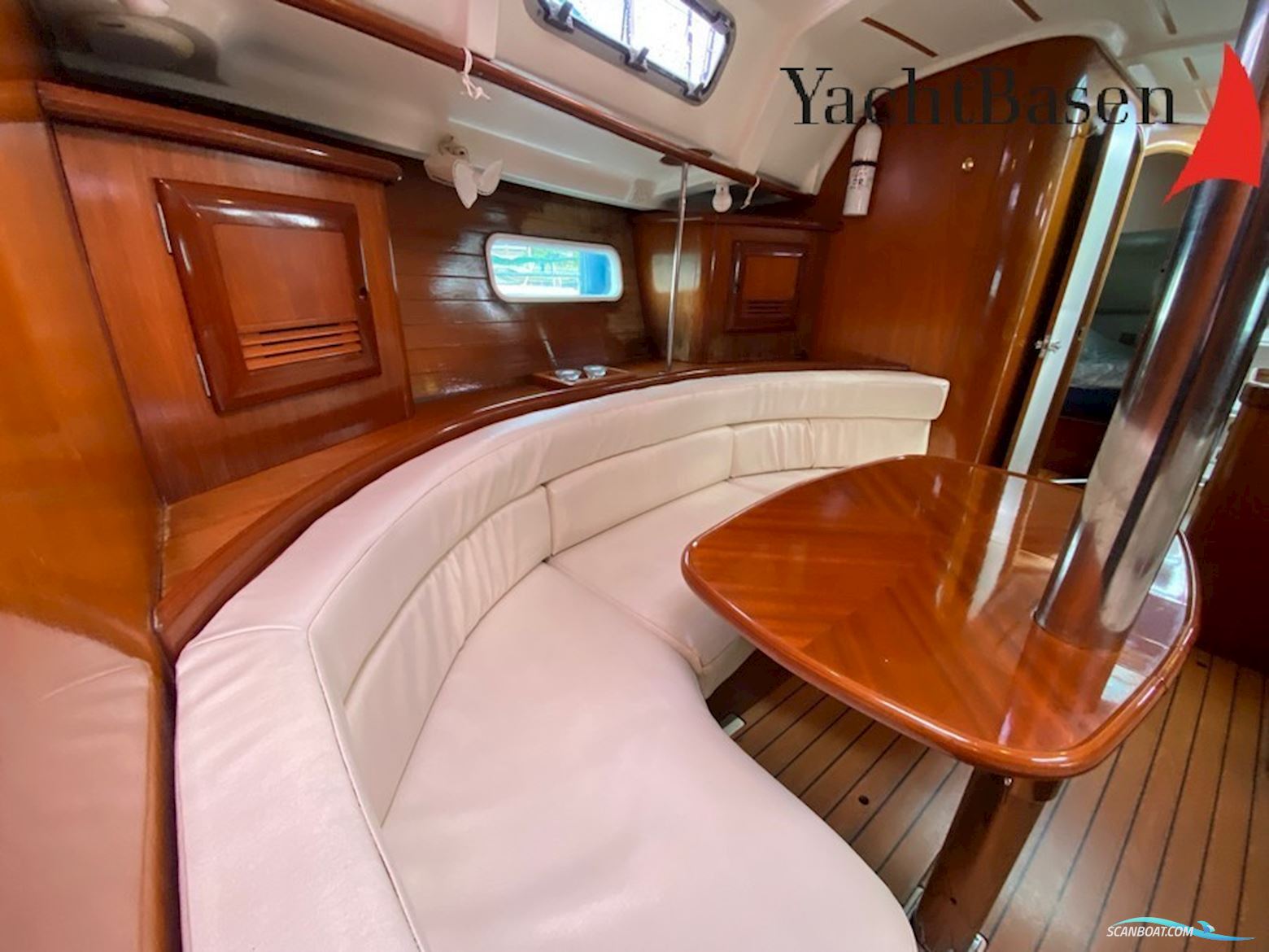 Beneteau Oceanis 362