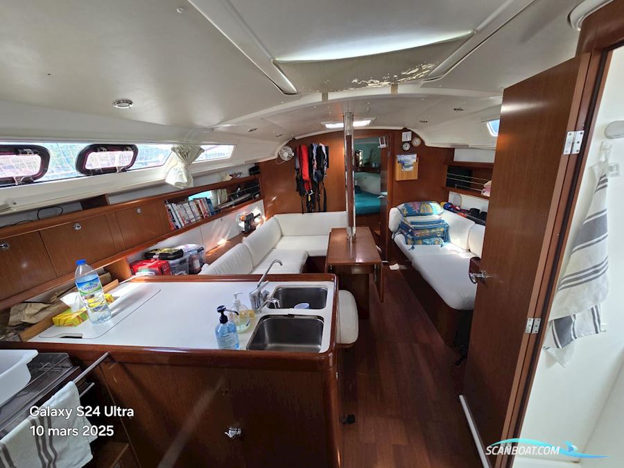 Beneteau Oceanis 37 Limited Edition