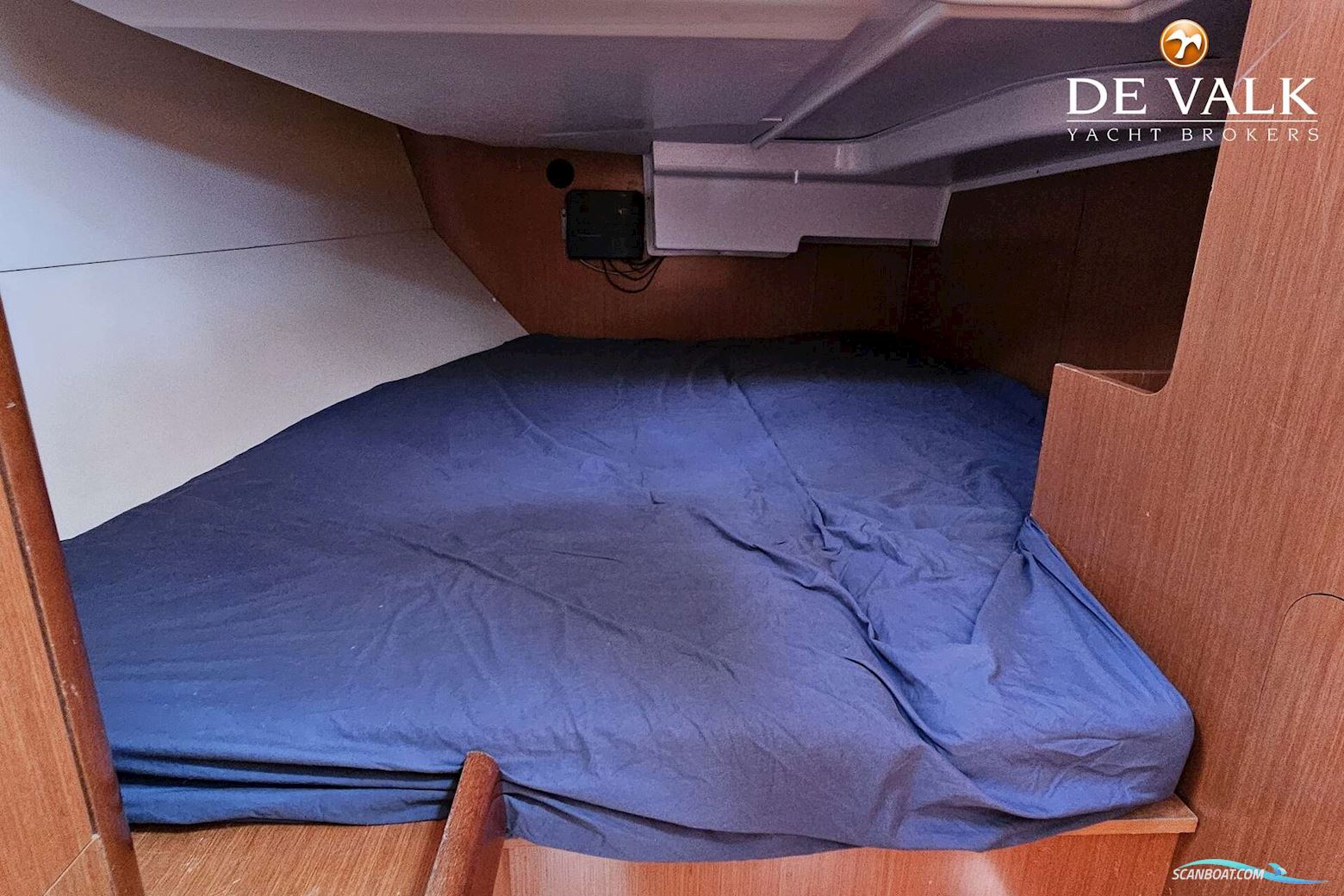 Beneteau Oceanis 37