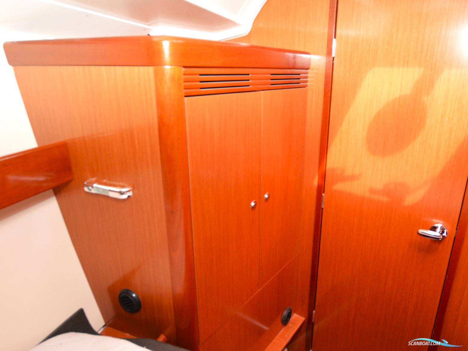 Beneteau Oceanis 37