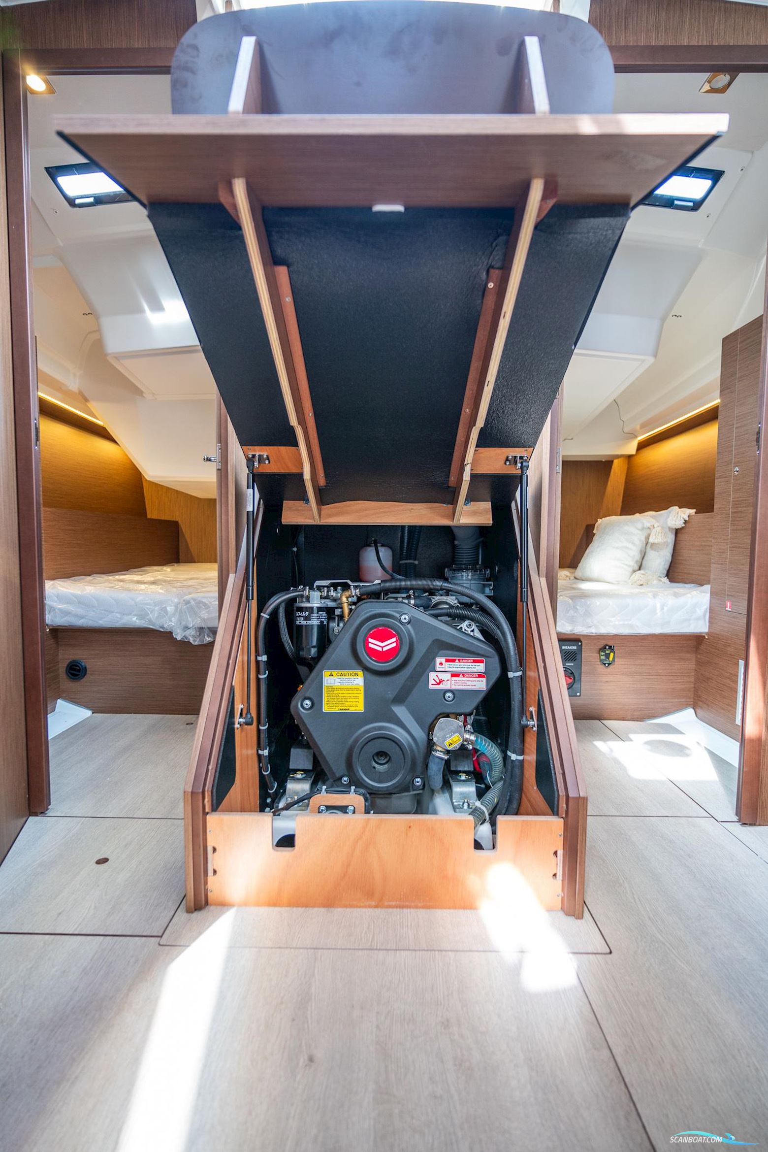 Beneteau Oceanis 37.1