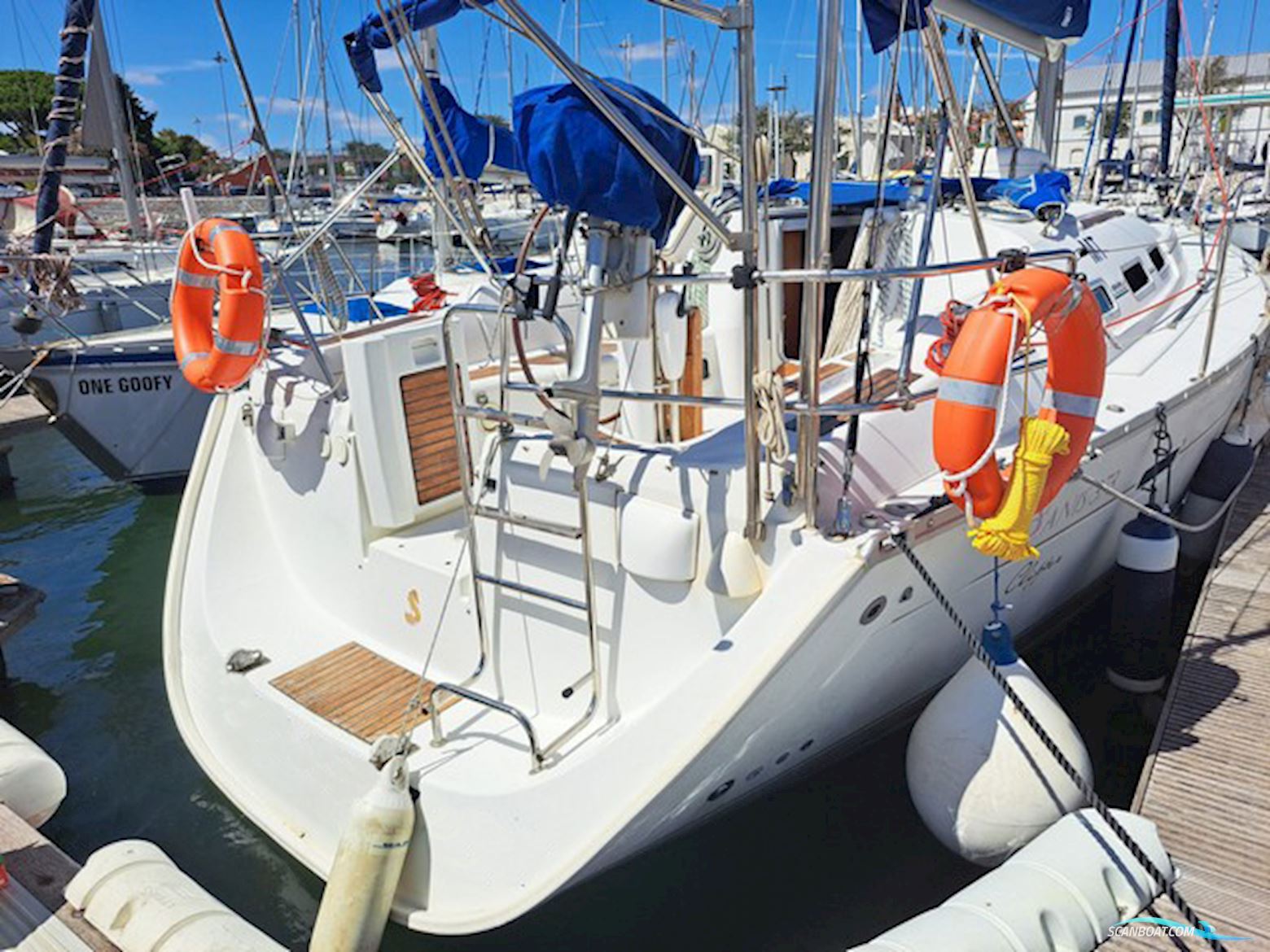 Beneteau Oceanis 373