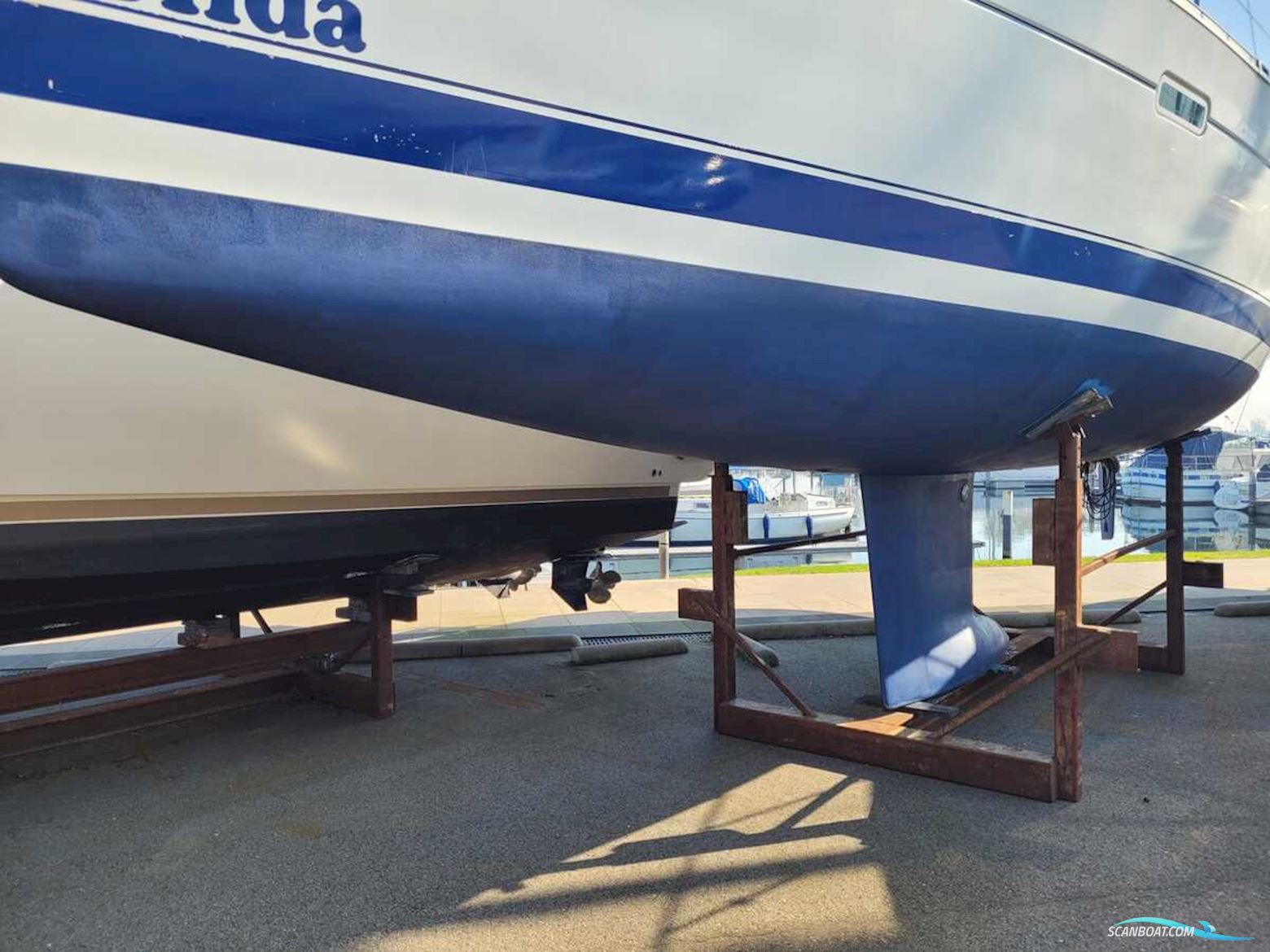 Beneteau Oceanis 373