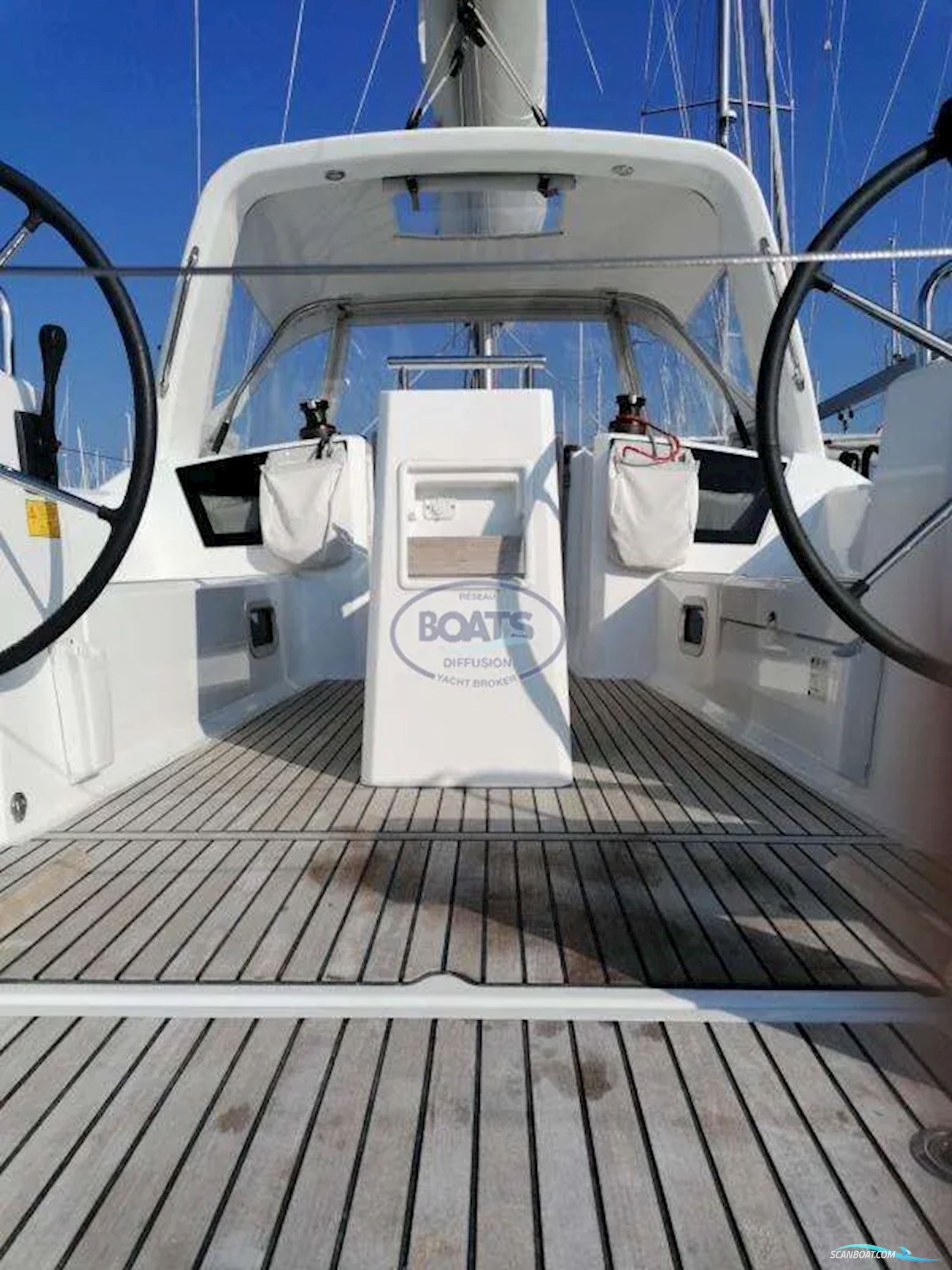 Beneteau OCEANIS 38.1