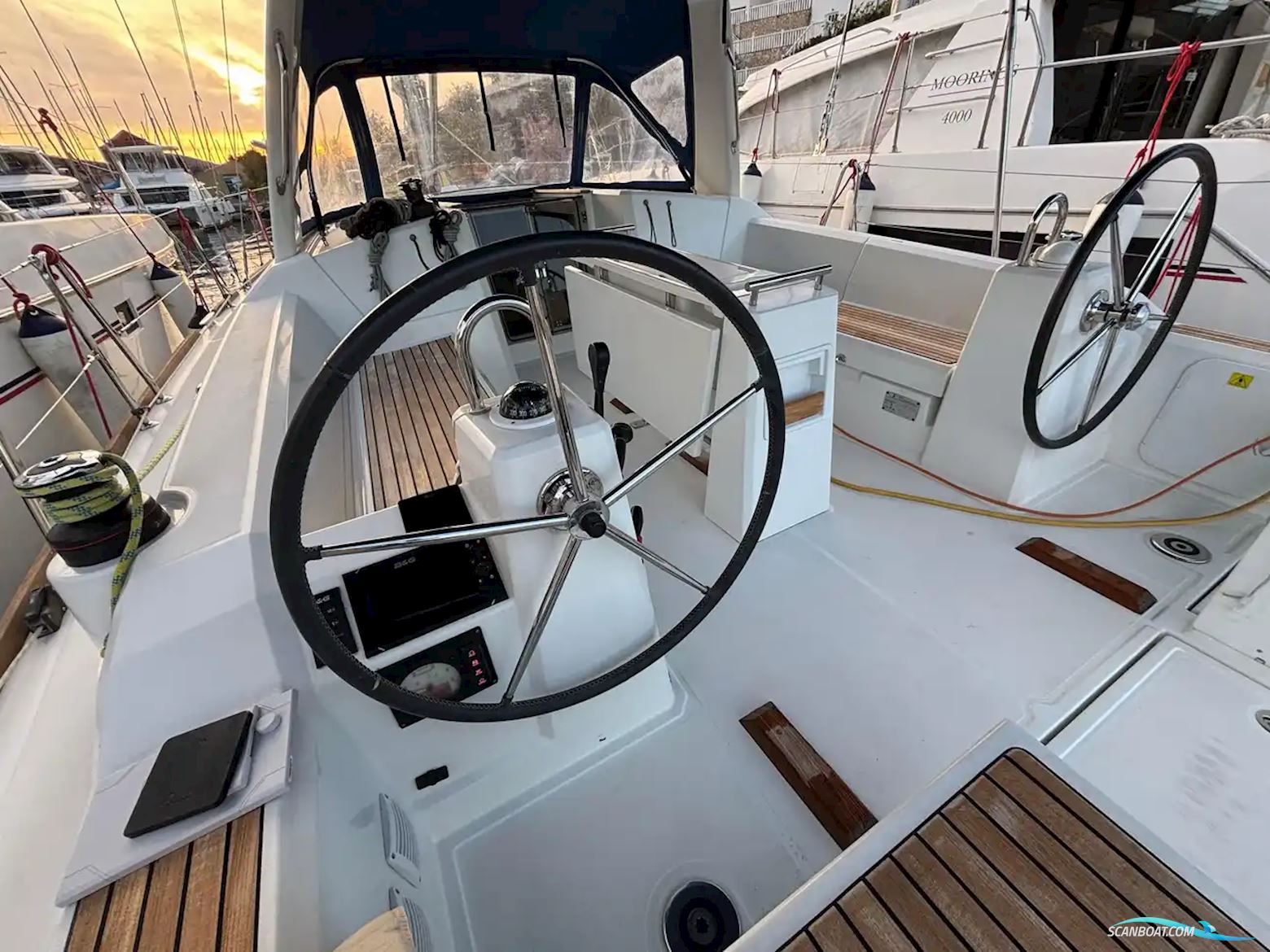 Beneteau Oceanis 38.1