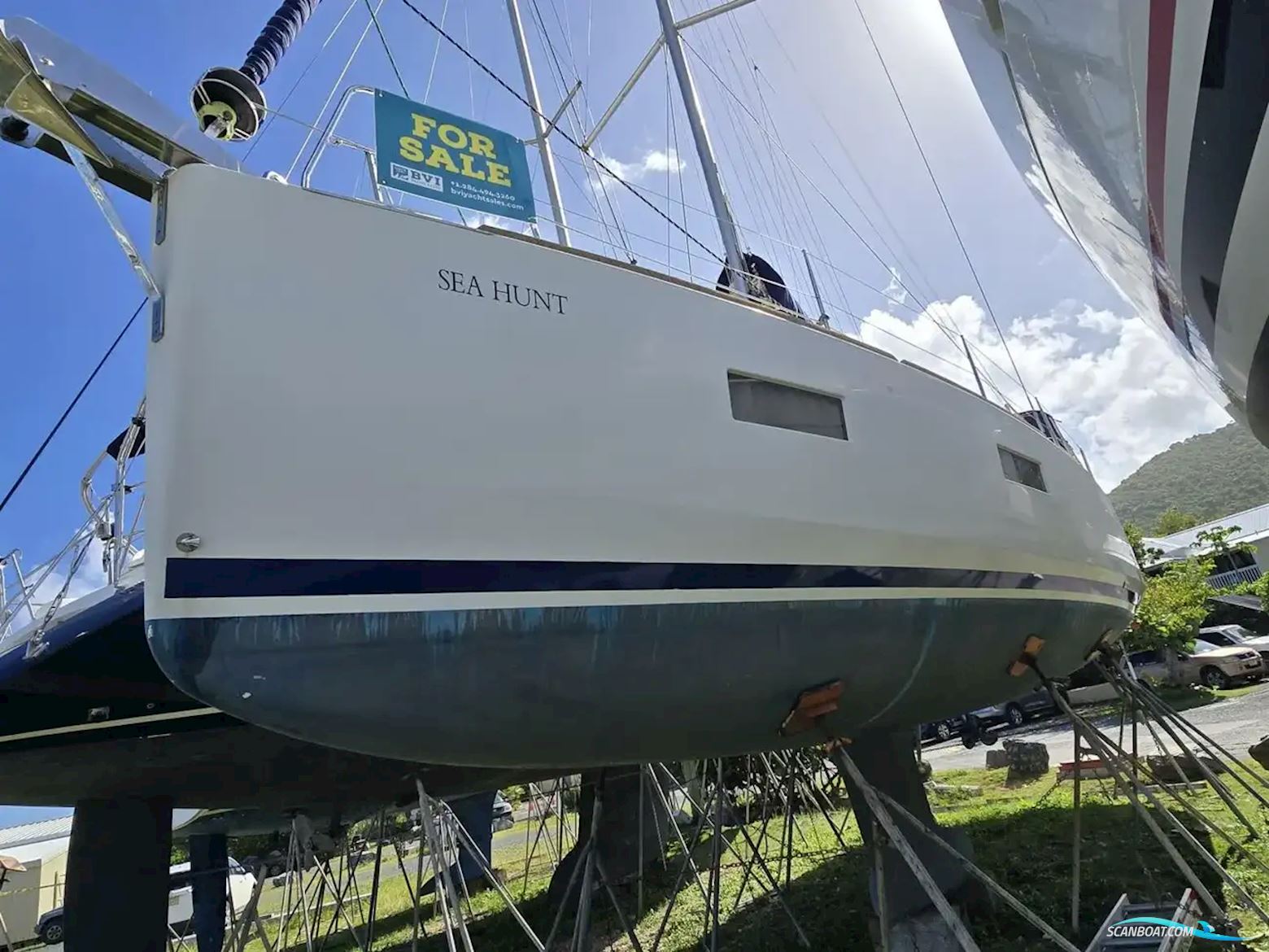 Beneteau Oceanis 38.1