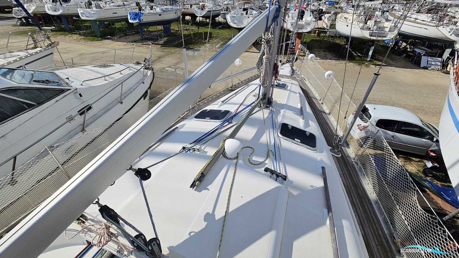Beneteau Oceanis 381