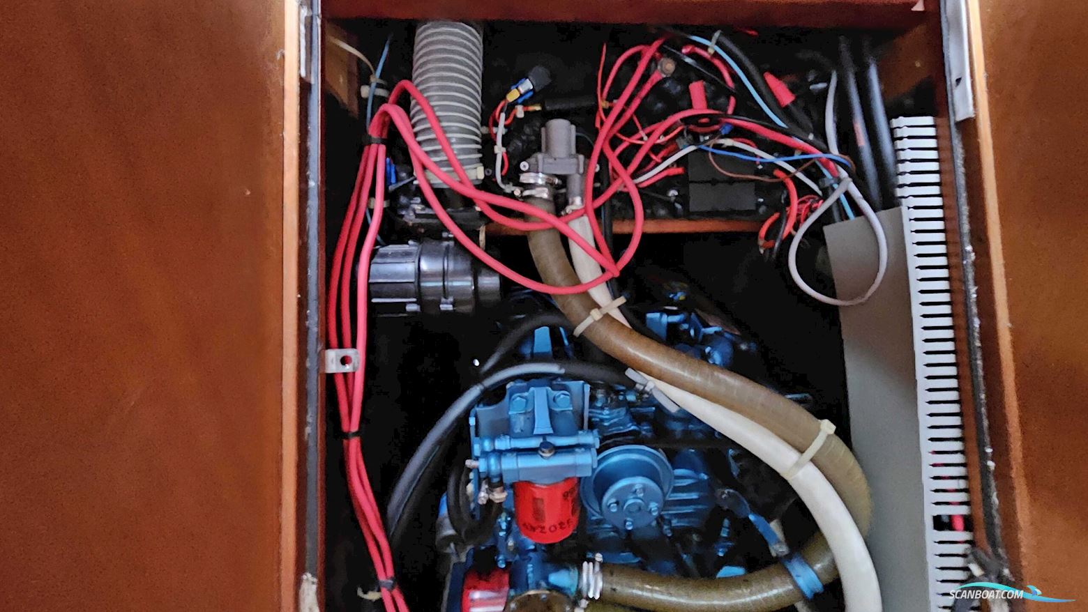 Beneteau Oceanis 381