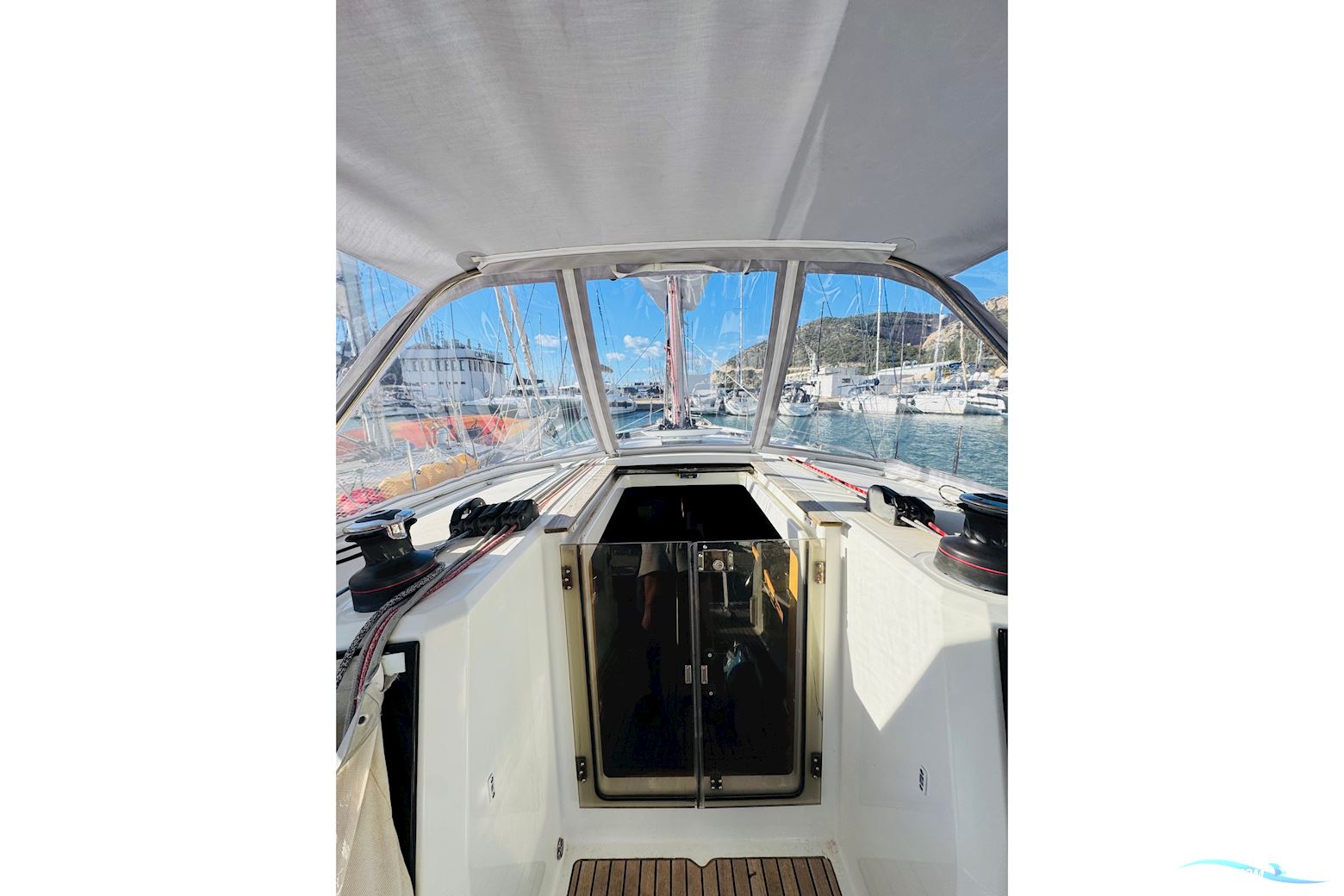 Beneteau Oceanis 38.1
