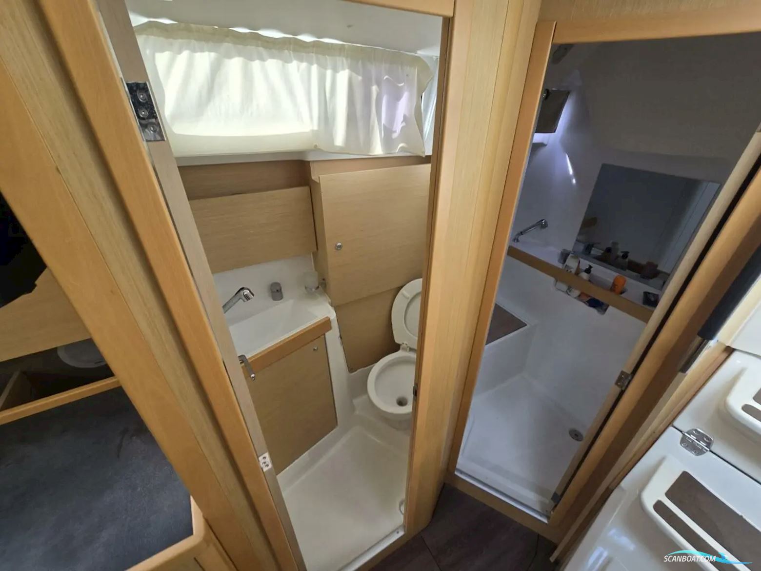 Beneteau Oceanis 38.1