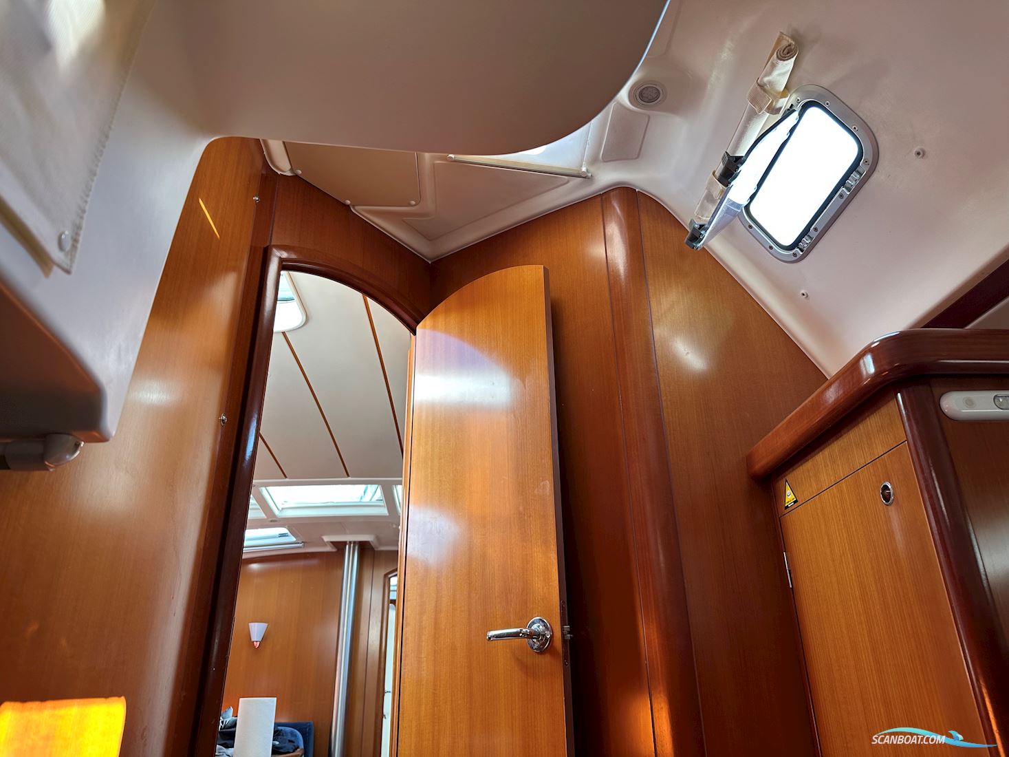 Beneteau Oceanis 393