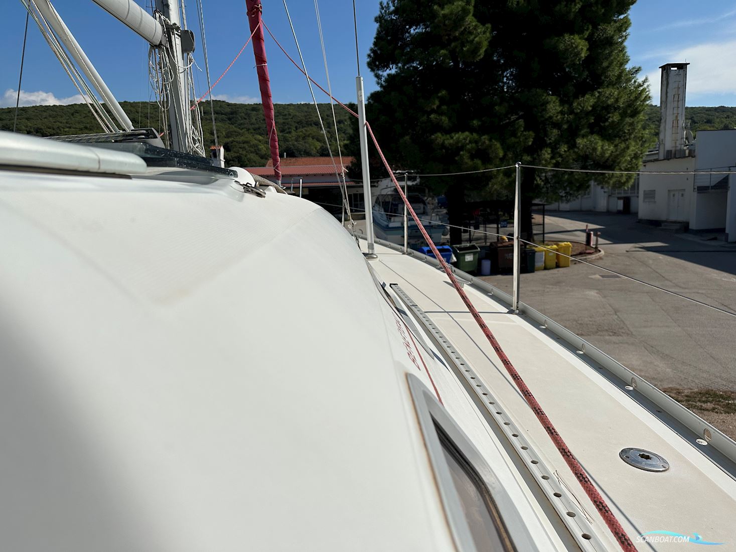 Beneteau Oceanis 393