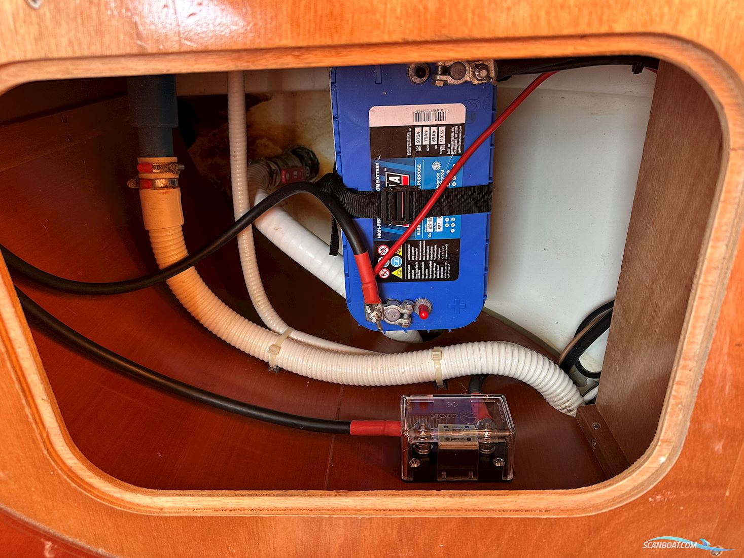 Beneteau Oceanis 393